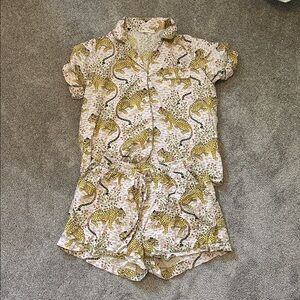 Print Fresh Anthropologie Short PJ Set in Bagheera Size Large